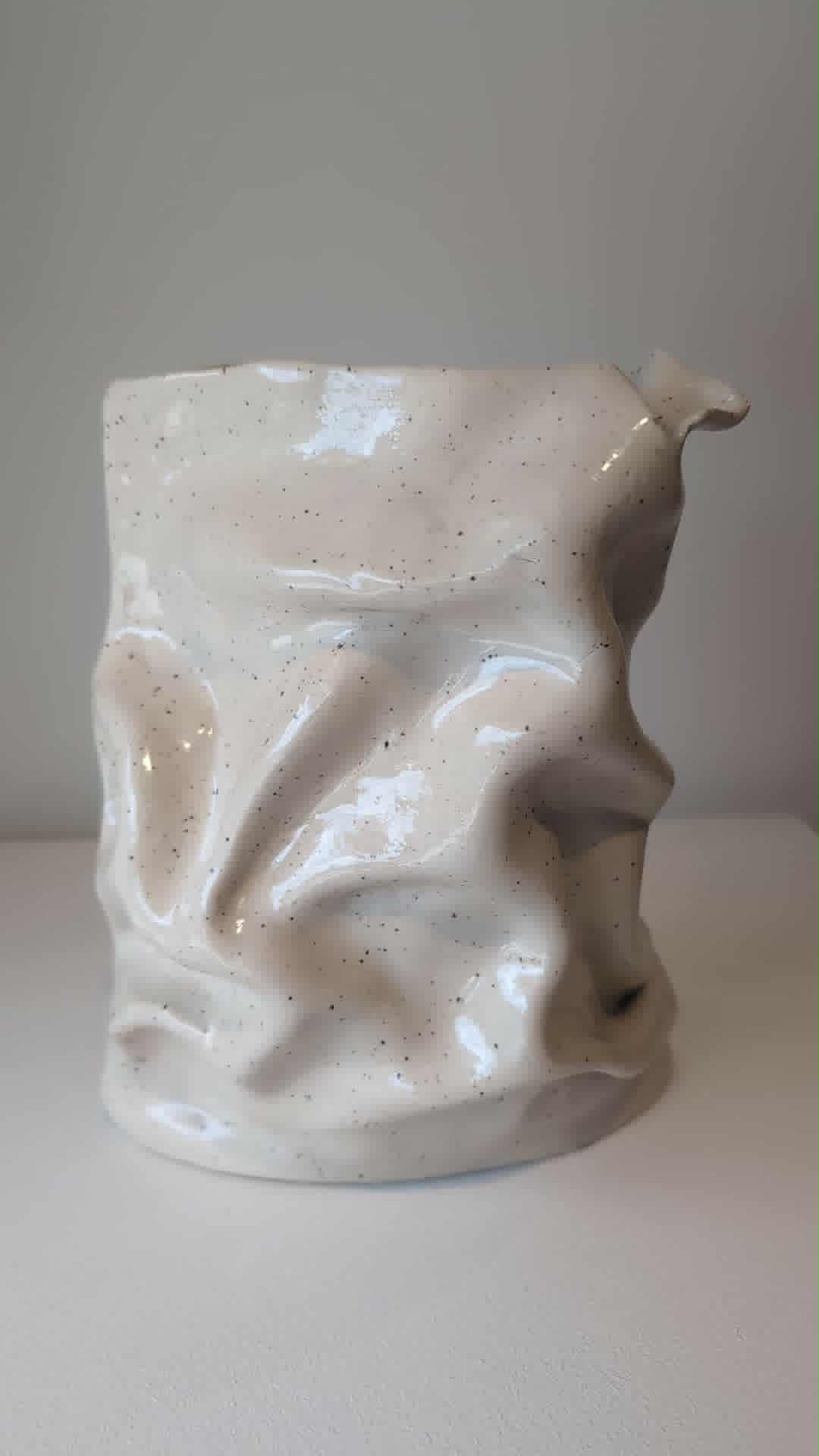 Undulation Vase